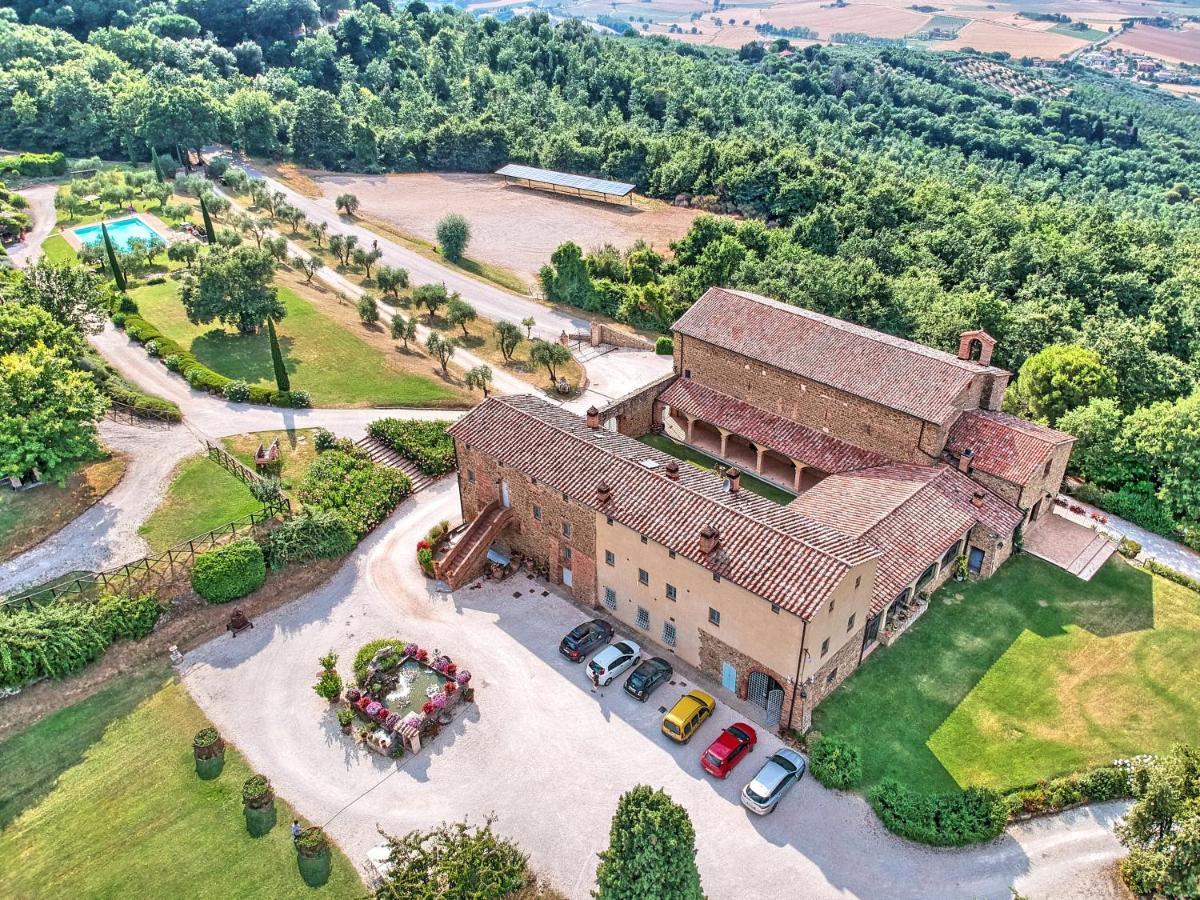 Agriturismo I Frati Paciano ภายนอก รูปภาพ