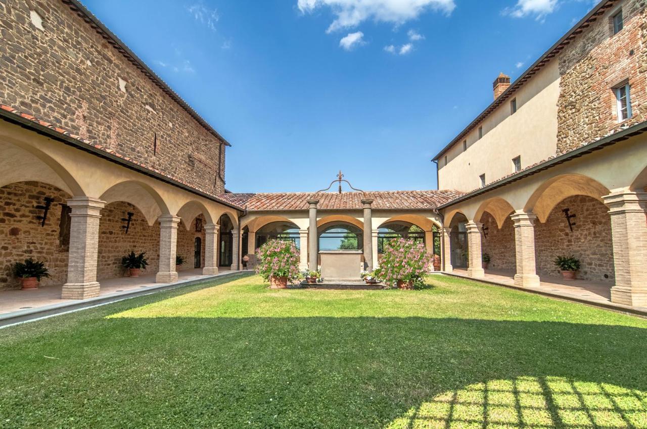 Agriturismo I Frati Paciano ภายนอก รูปภาพ
