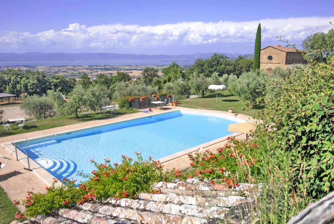 Agriturismo I Frati Paciano ภายนอก รูปภาพ