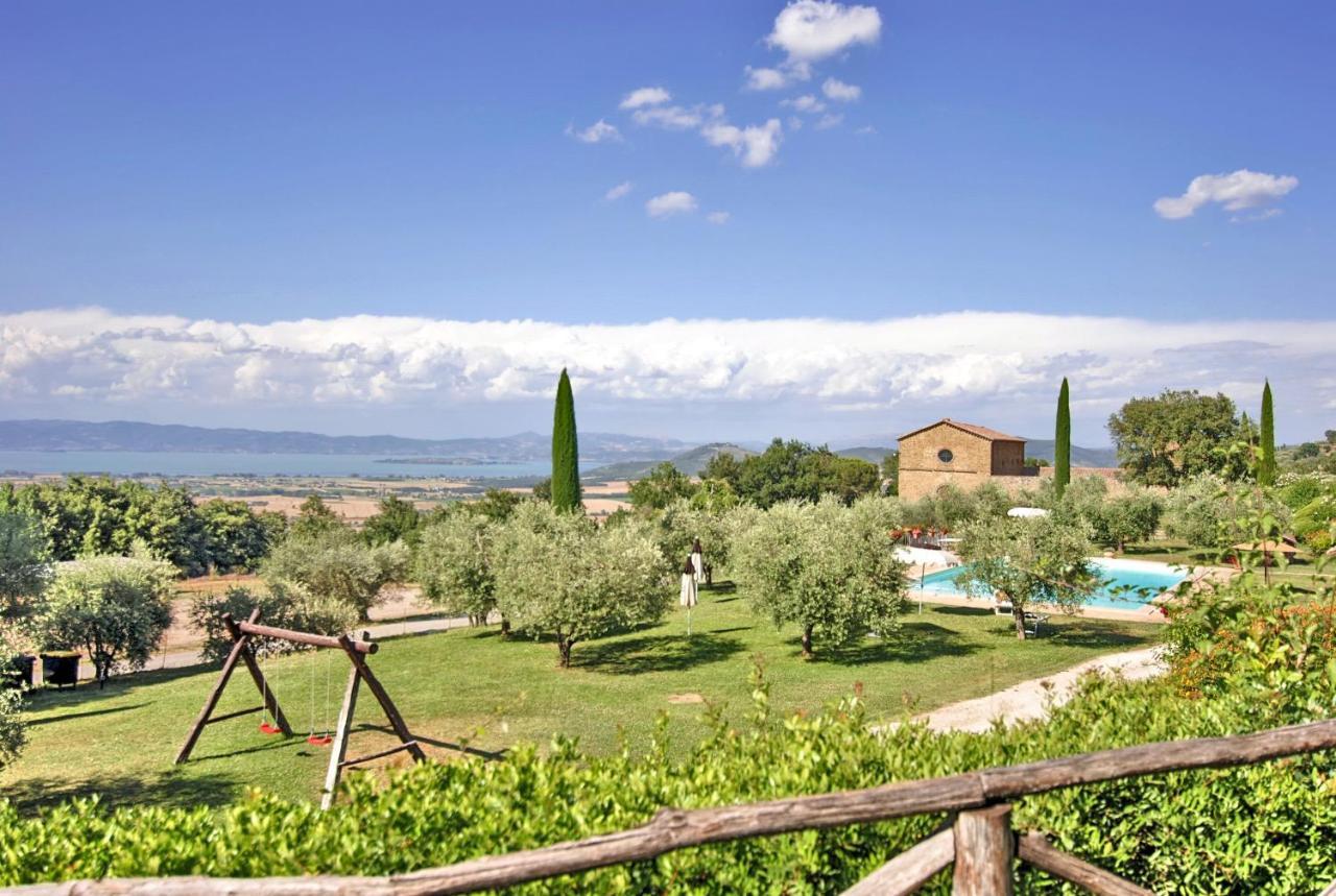 Agriturismo I Frati Paciano ภายนอก รูปภาพ
