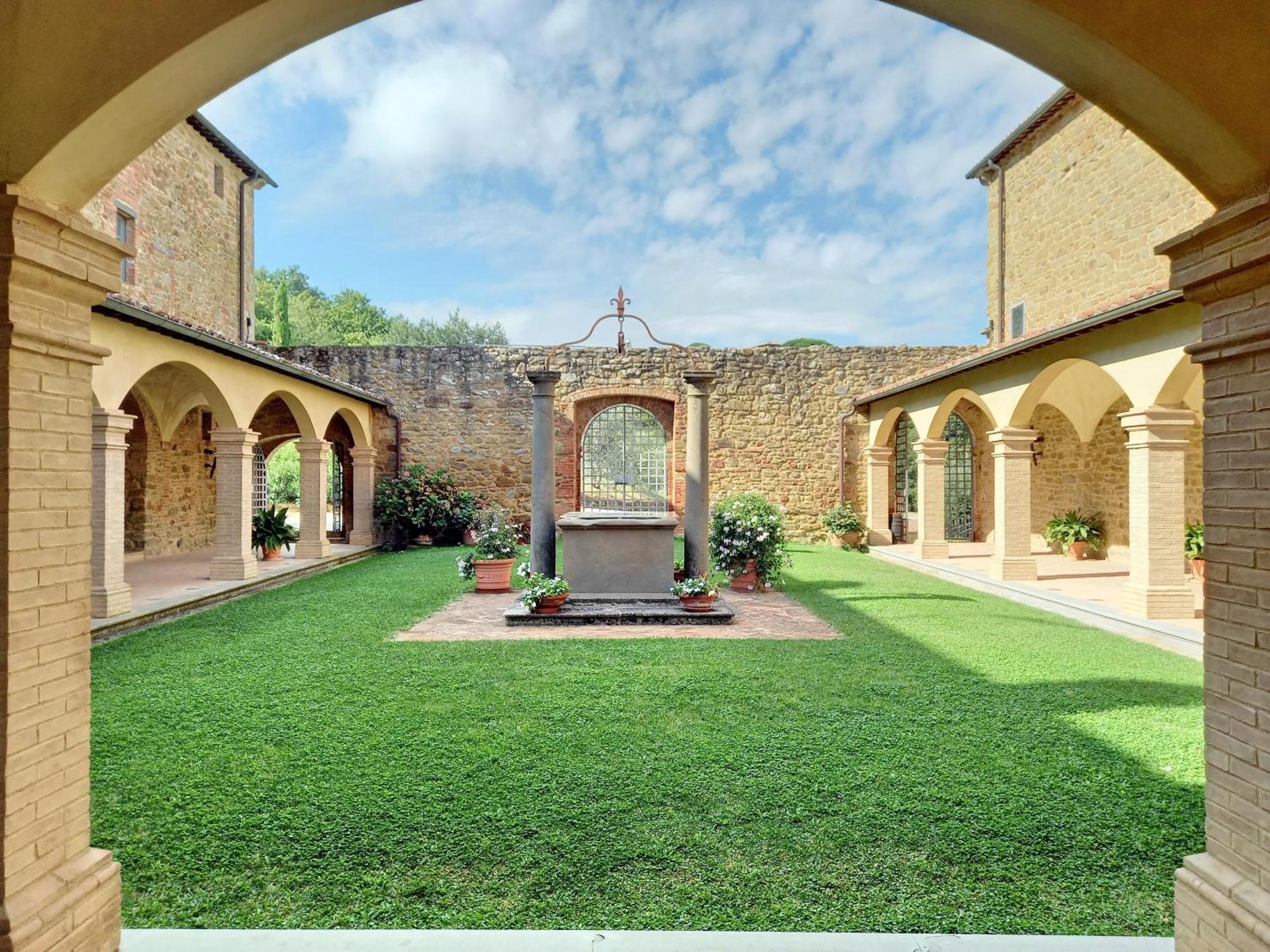 Agriturismo I Frati Paciano ภายนอก รูปภาพ