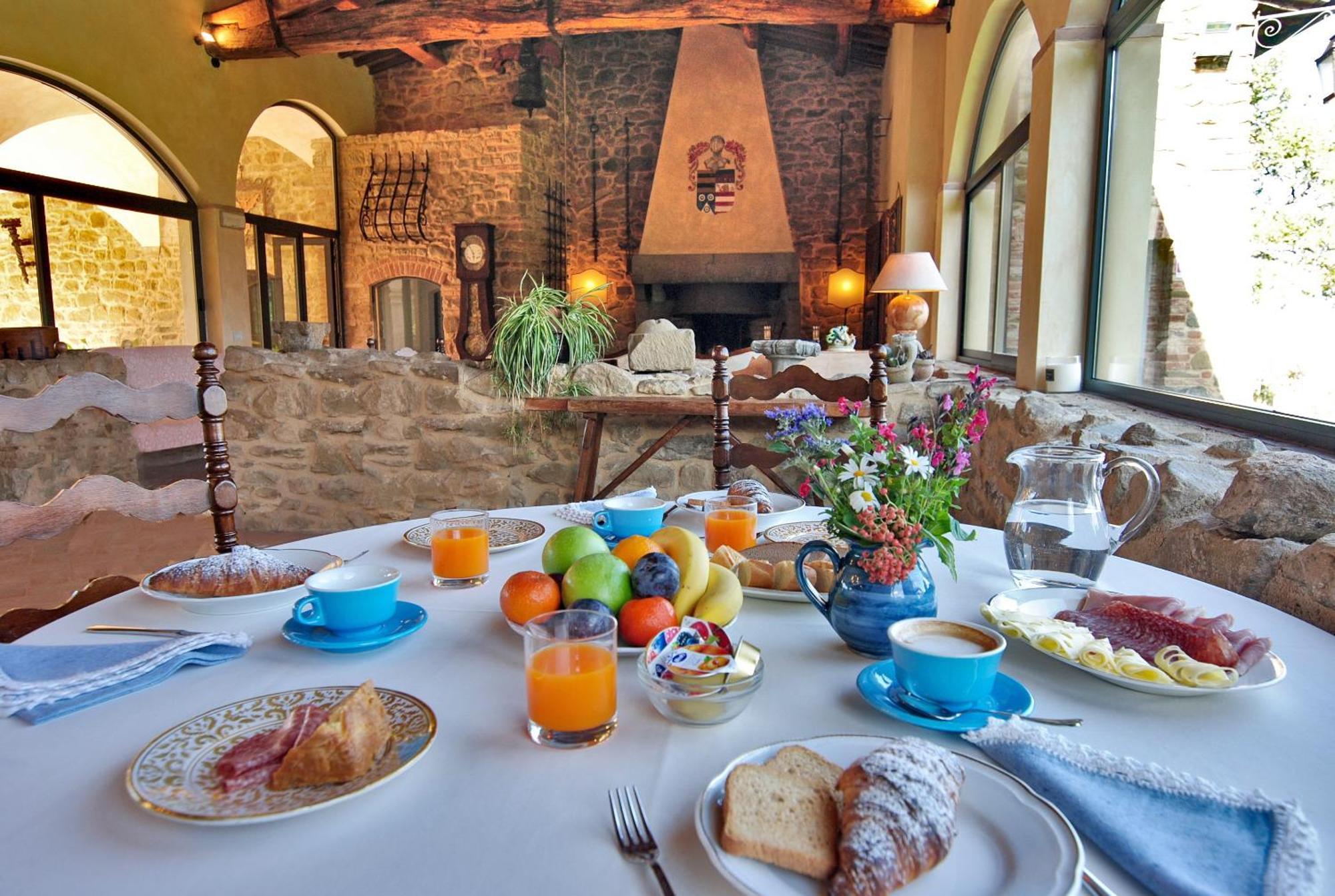 Agriturismo I Frati Paciano ภายนอก รูปภาพ