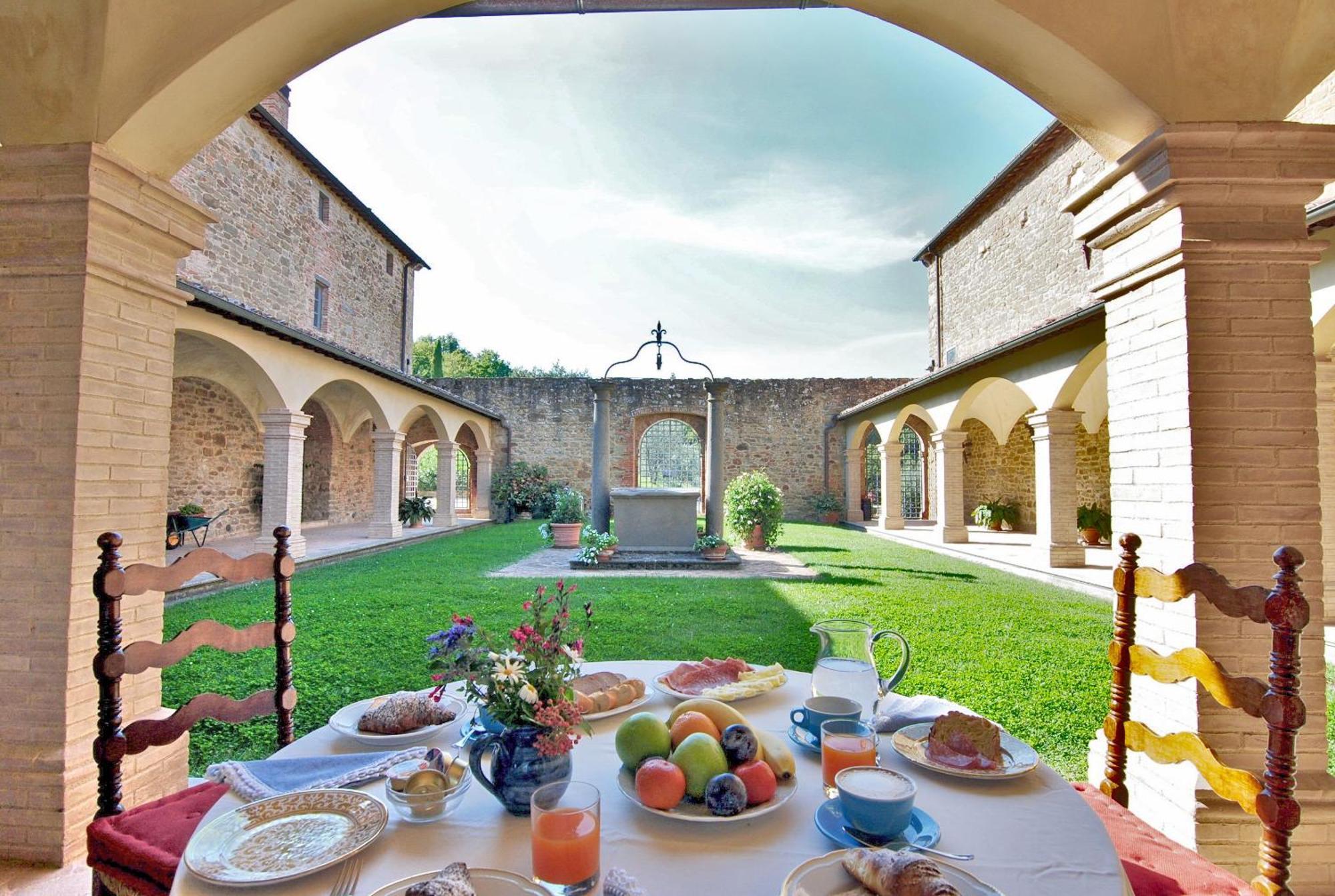 Agriturismo I Frati Paciano ภายนอก รูปภาพ