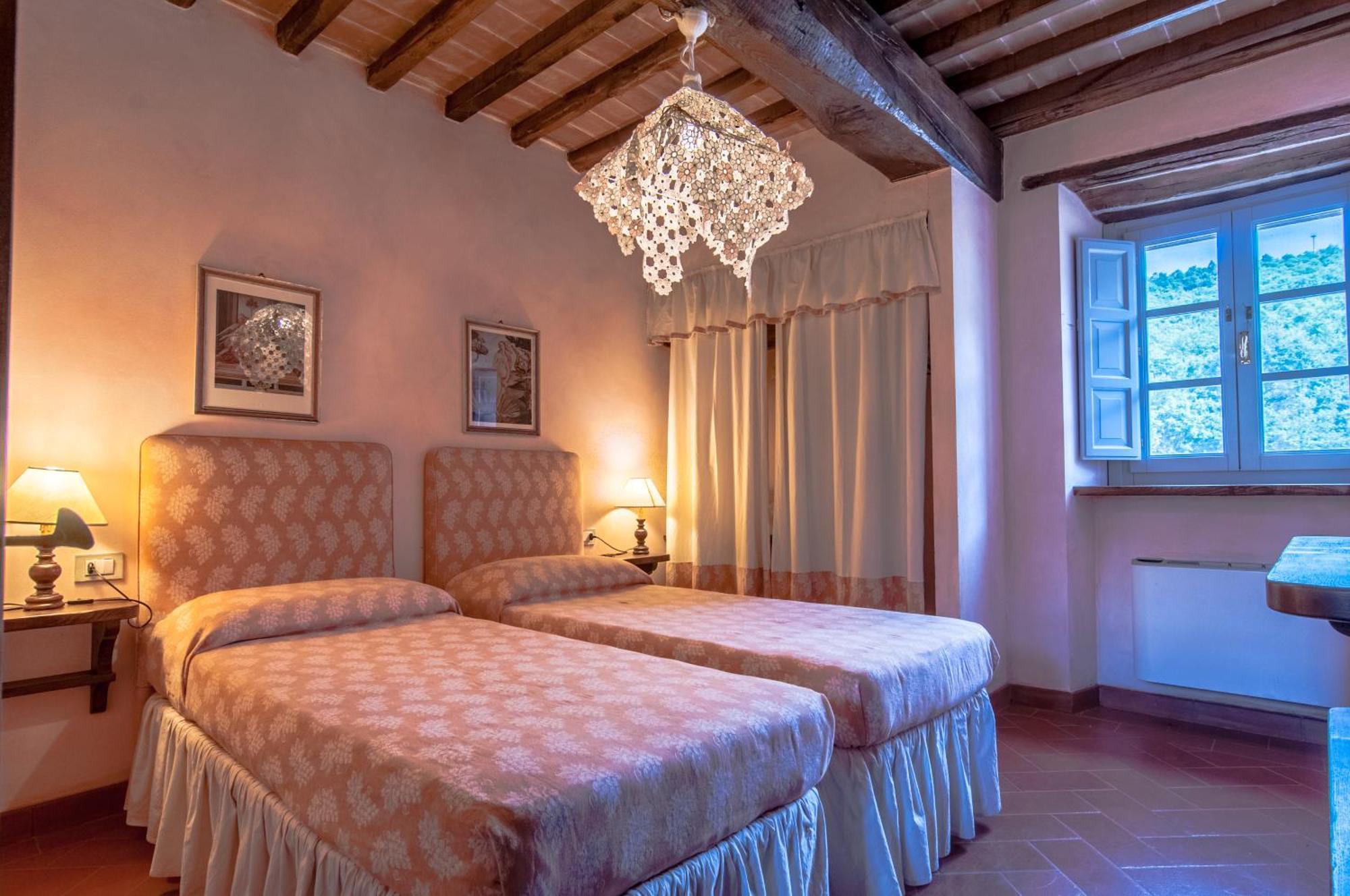 Agriturismo I Frati Paciano ภายนอก รูปภาพ